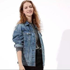 AE Boyfriend Jean Jacket